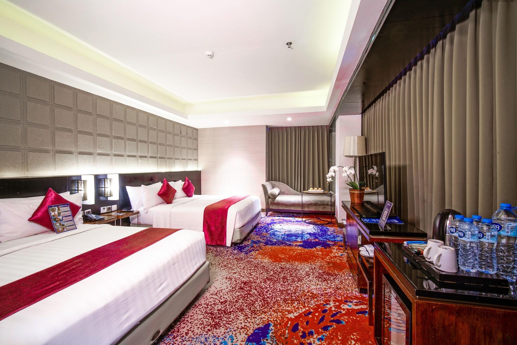 Hotel Aston Pasteur, Indonesien, Bandung. Großes 260