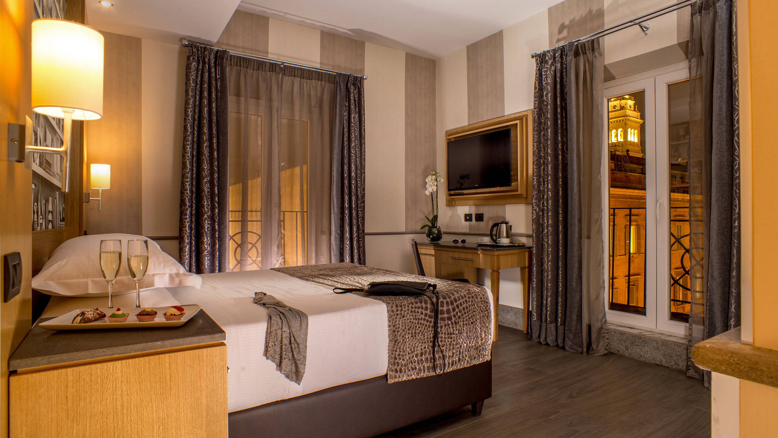 Hotel Royal Court Hotel, Italien, Rom. Großes 579