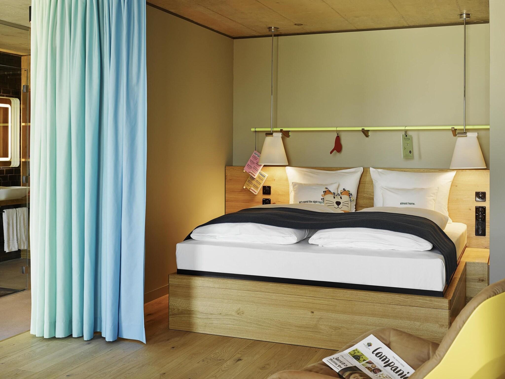 Hotel 25hours Hotel Zurich Langstrasse, Schweiz, Zürich. Großes 351