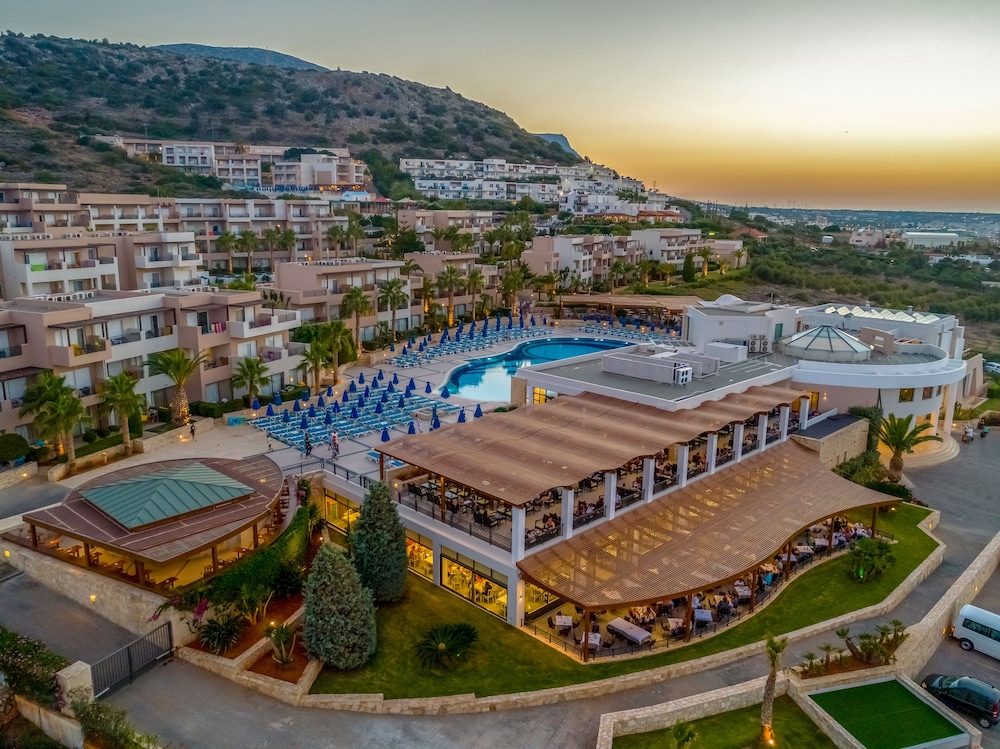 Grand Hotel Holiday Resort Drapanos
