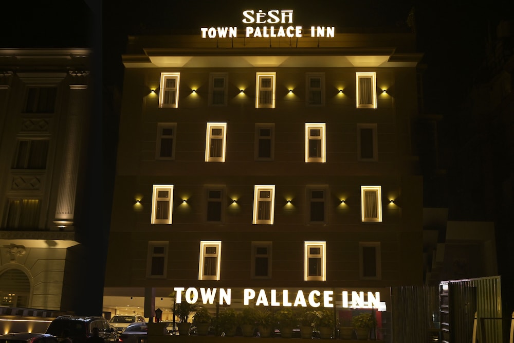 Town Palace Inn Patel Nagar