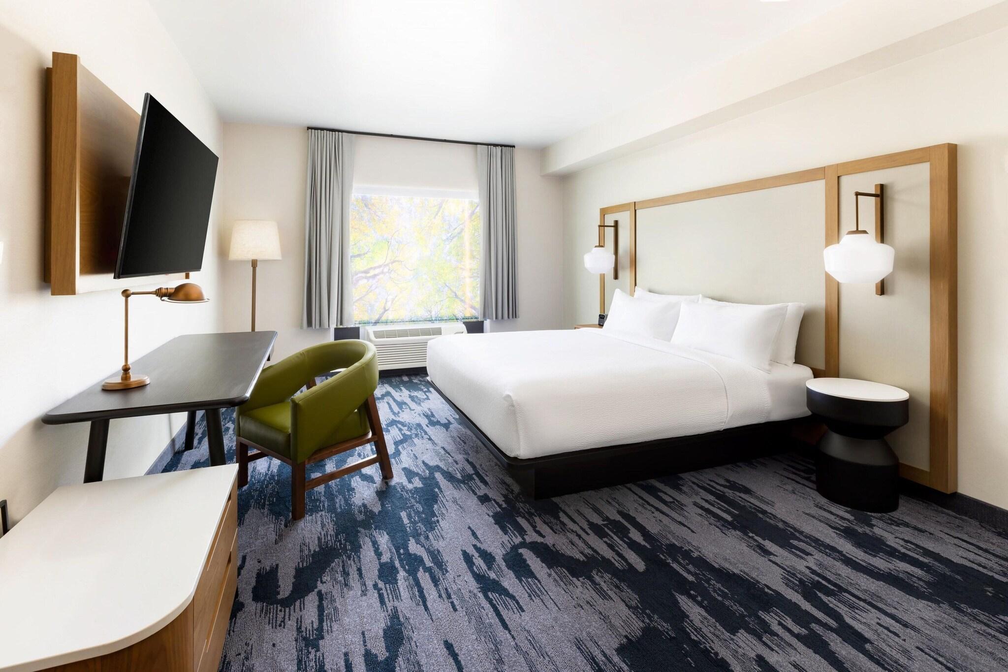 Hotel Fairfield Inn & Suites by Marriott Oakhurst Yosemite, USA, Oakhurst. Großes 239