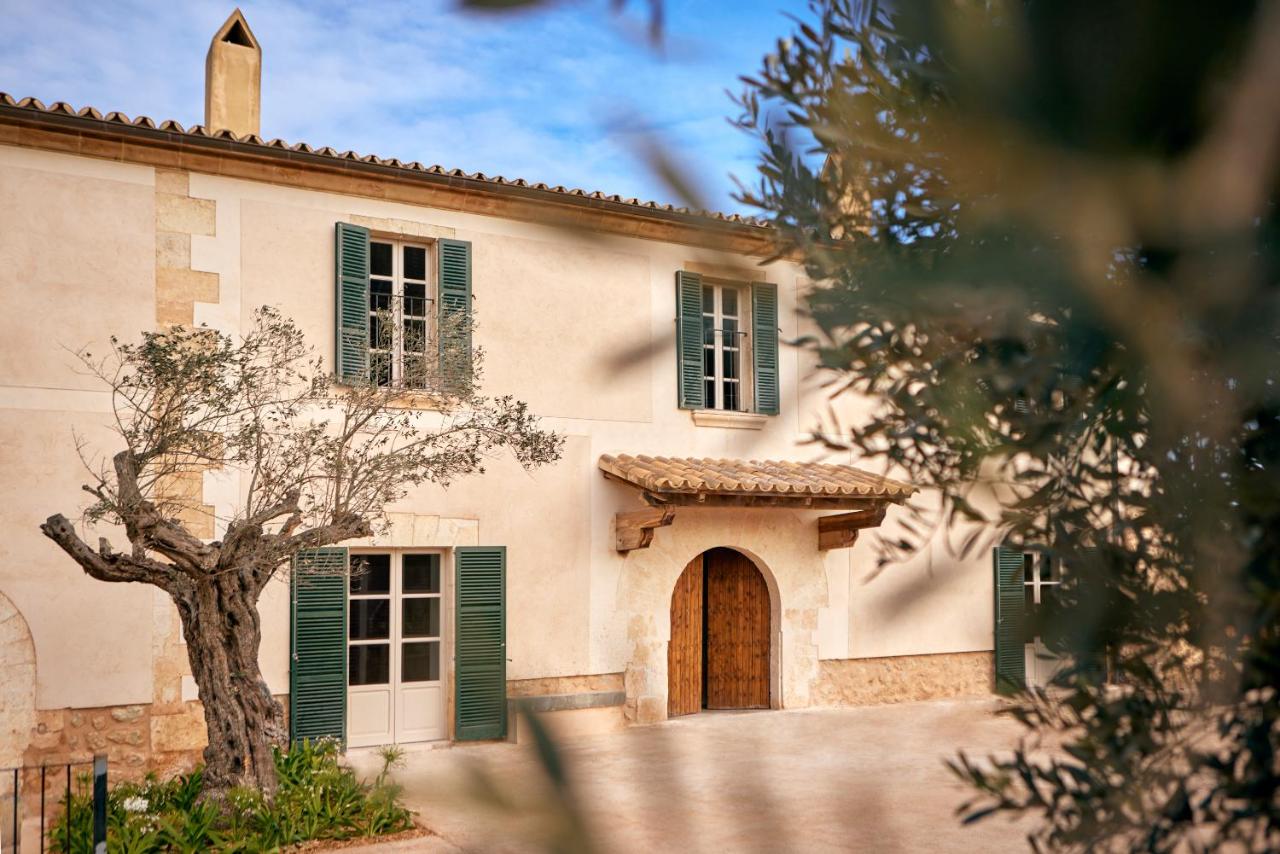 Son Sabater by Zafiro