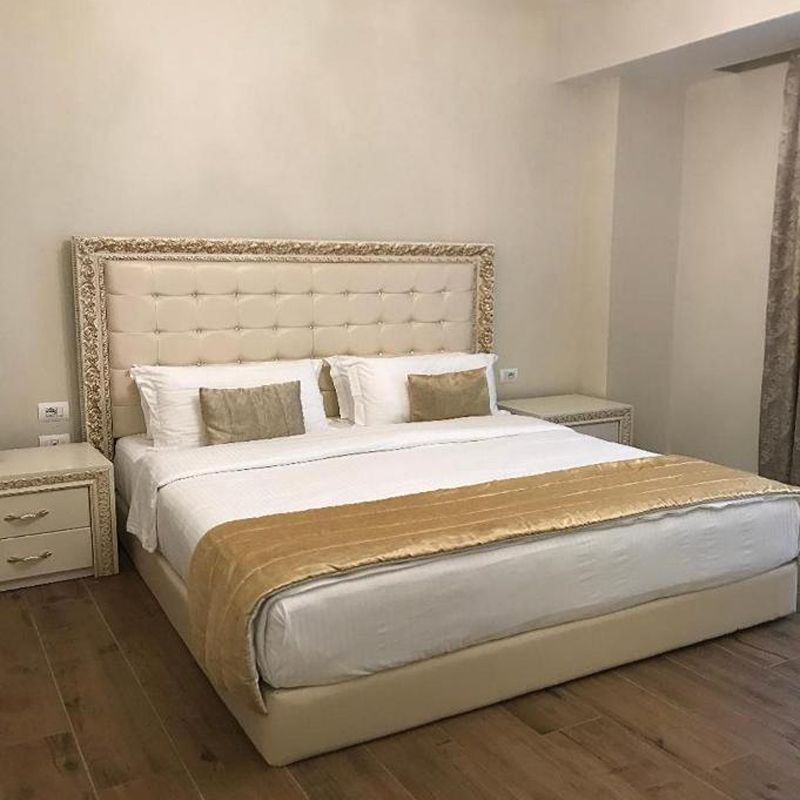 Empire Hotel