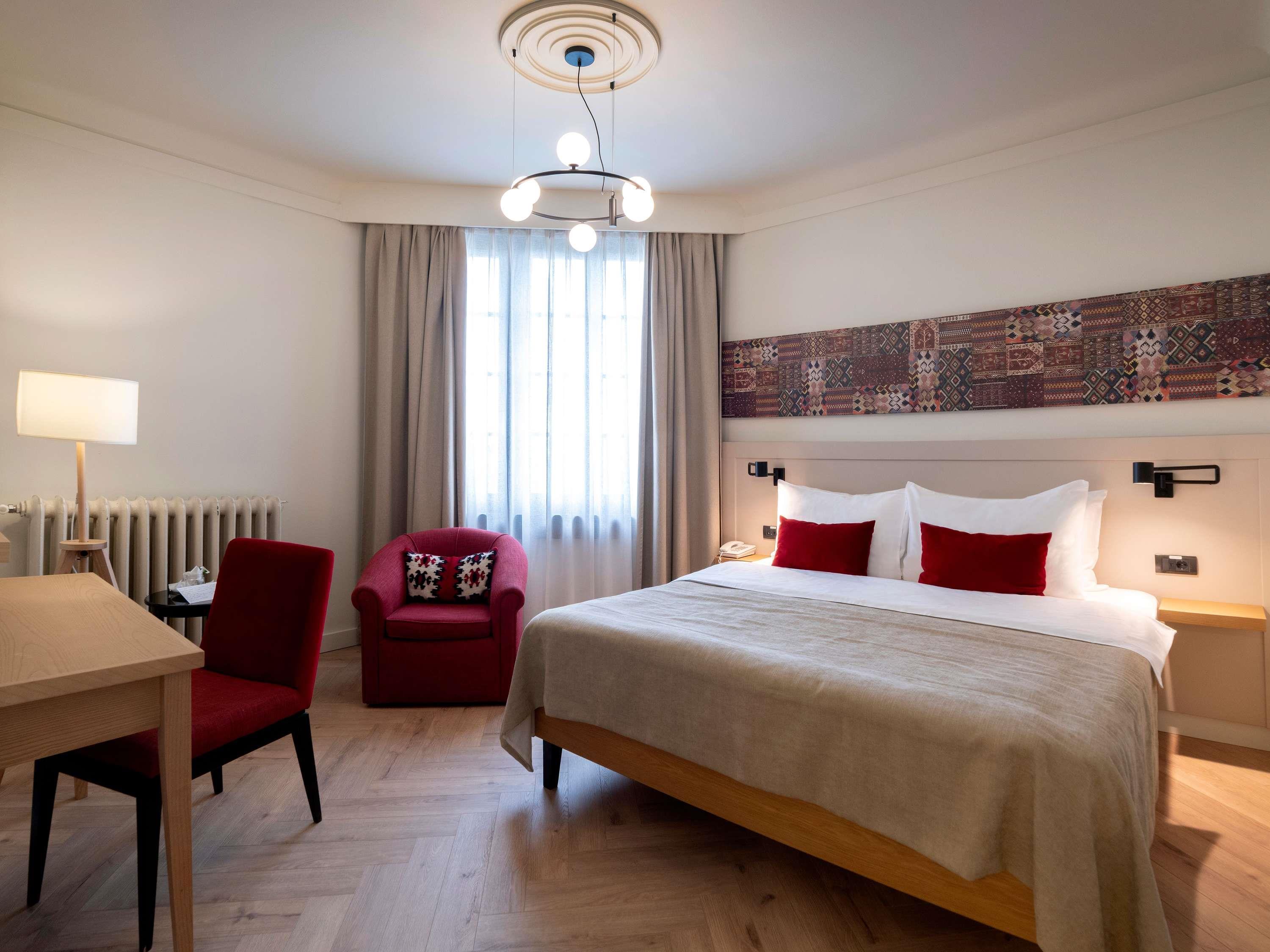 Hotel Mercure Belgrade Excelsior, Serbien, Belgrad. Großes 729