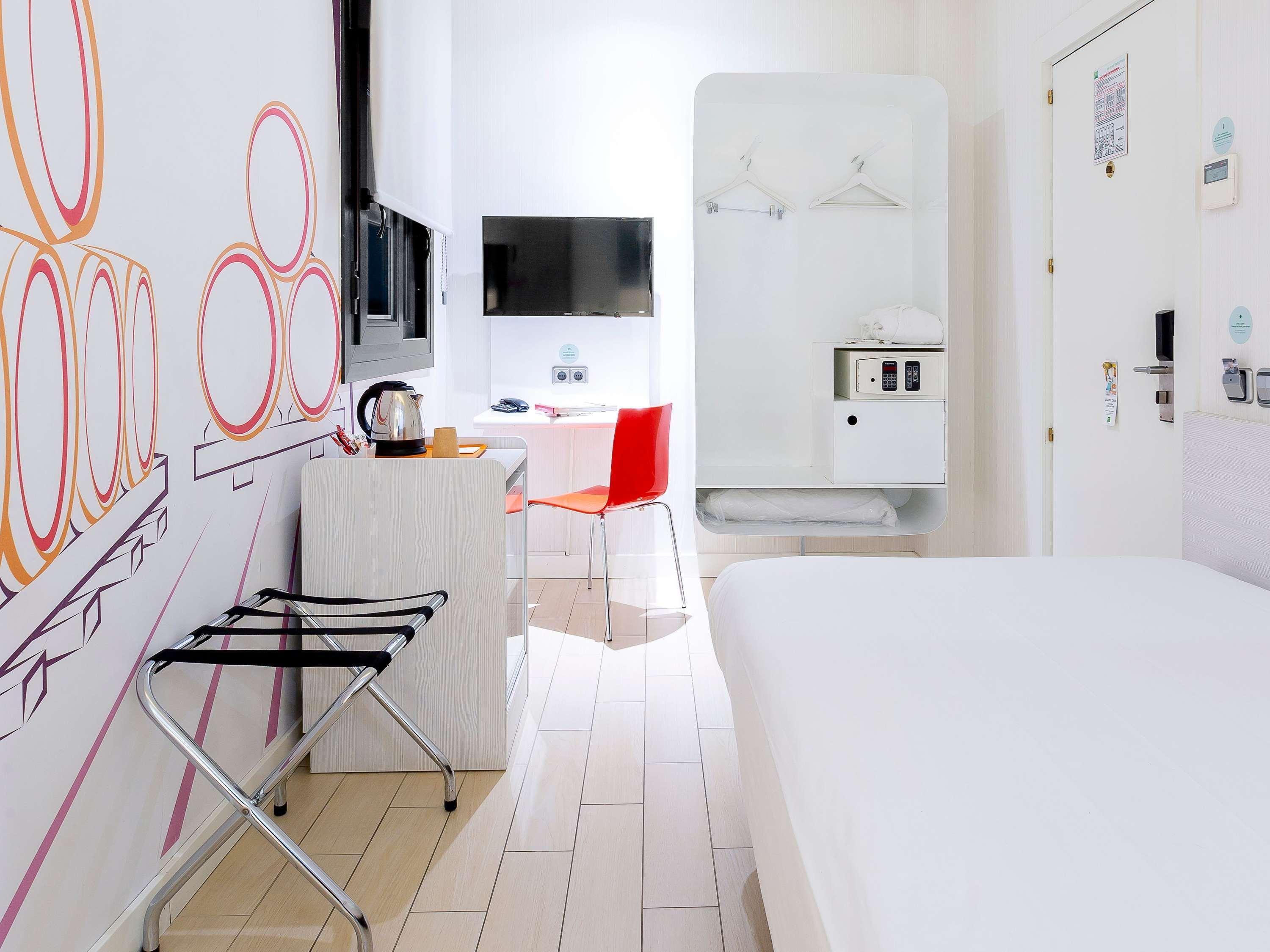 Hotel Ibis Styles Madrid Prado, Spanien, Madrid. Großes 1412