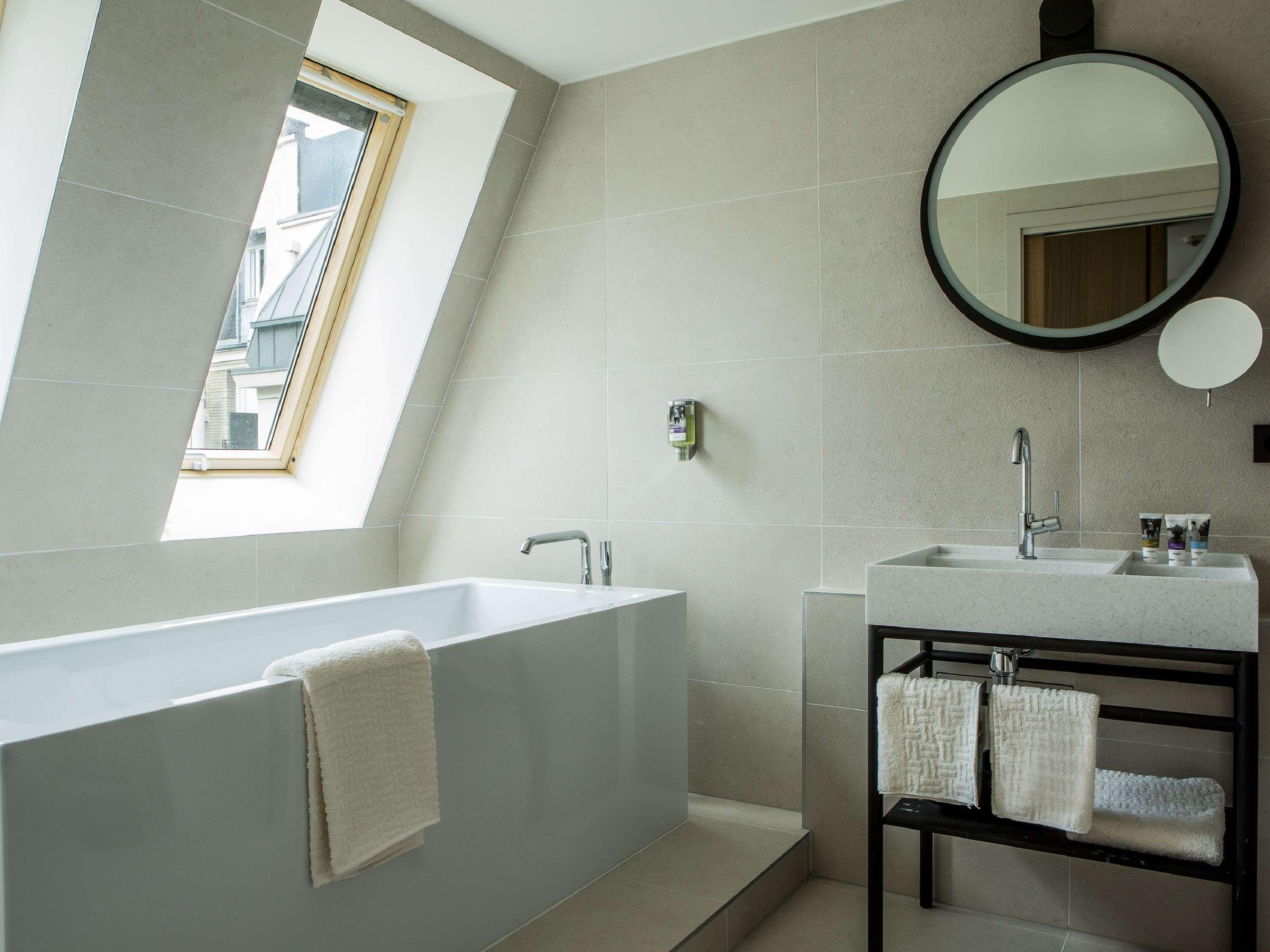 Hotel Mercure Paris 17 Batignolles, Frankreich, Paris. Großes 529