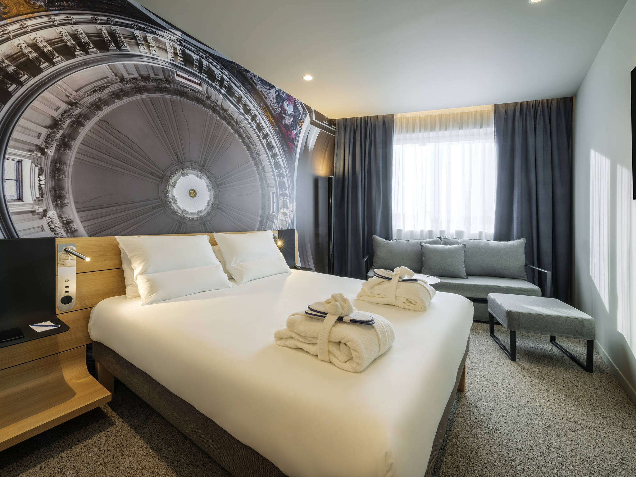 Hotel NOVOTEL BELLEVILLE PARIS 20, Frankreich, Paris. Großes 196