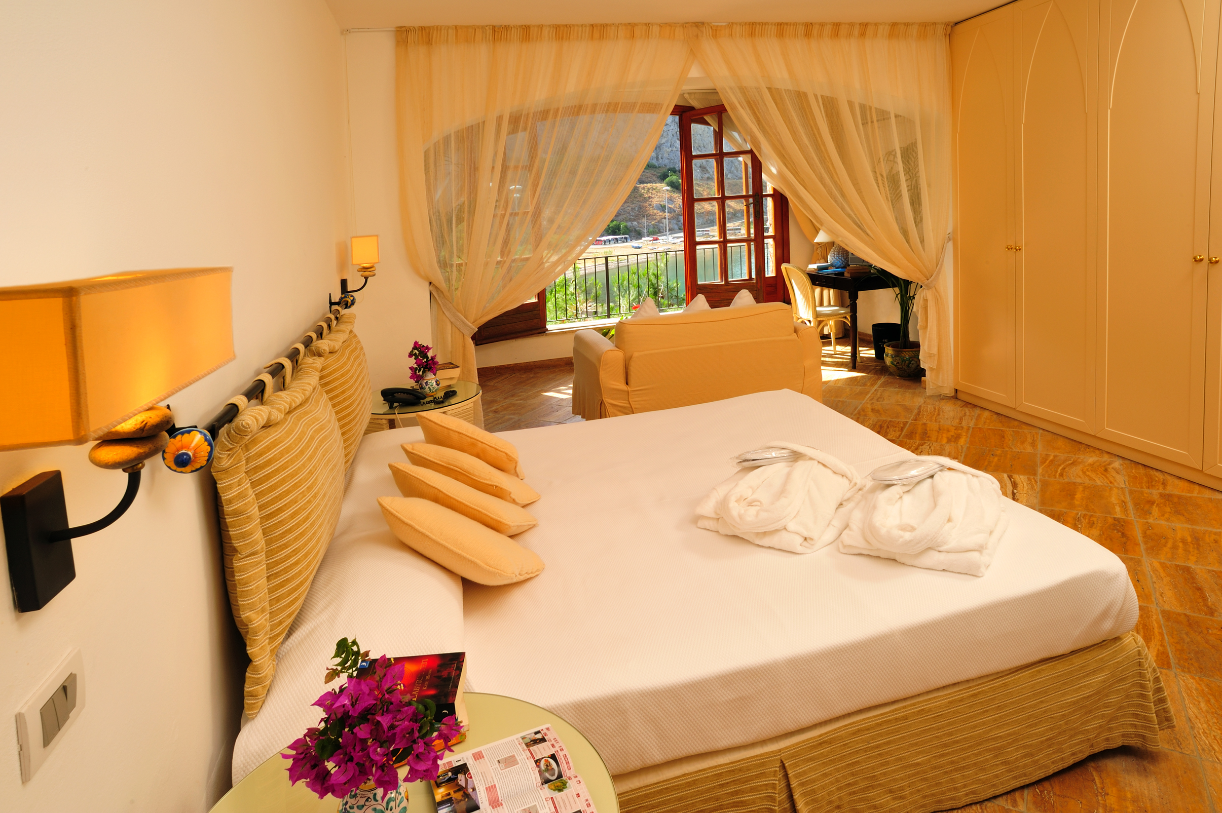 Hotel Le Calette Bay, Italien, Cefalu. Großes 693