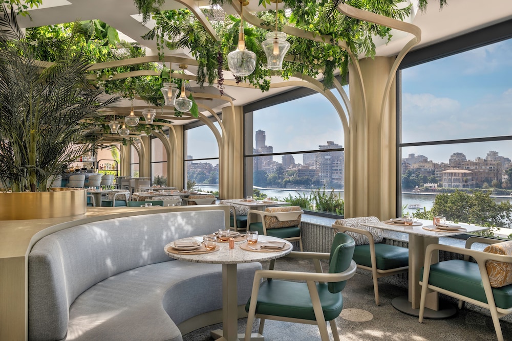 Hotel Sofitel Cairo Downtown Nile, Ägypten, Kairo. Großes 332