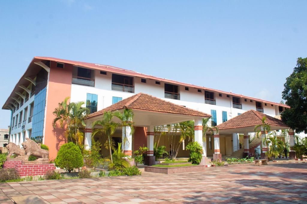 Hotel Kings Crown Mandarmoni
