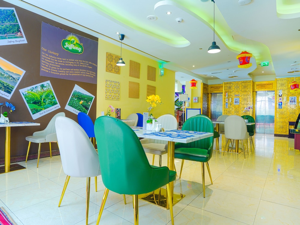 Hotel Reflections Hotel Dubai, Vereinigte Arabische Emirate, Dubai. Großes 335