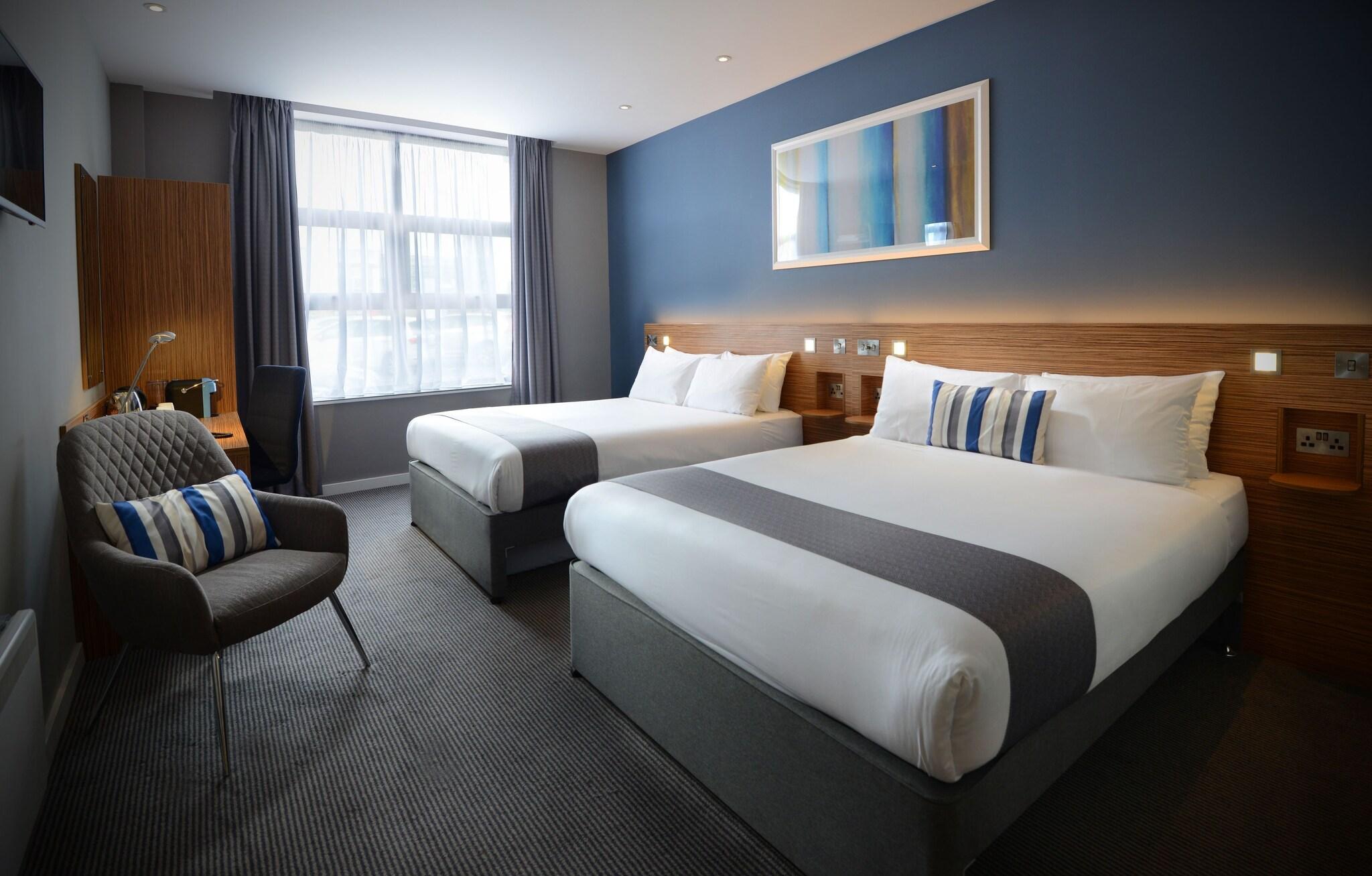 Hotel Travelodge Plus - Galway City, Irland, Galway. Großes 206