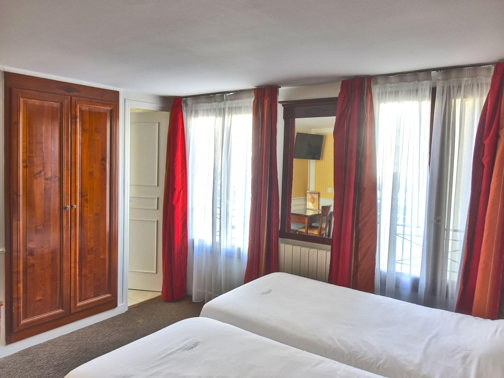 Hotel Touring Hotel, Frankreich, Paris. Großes 415