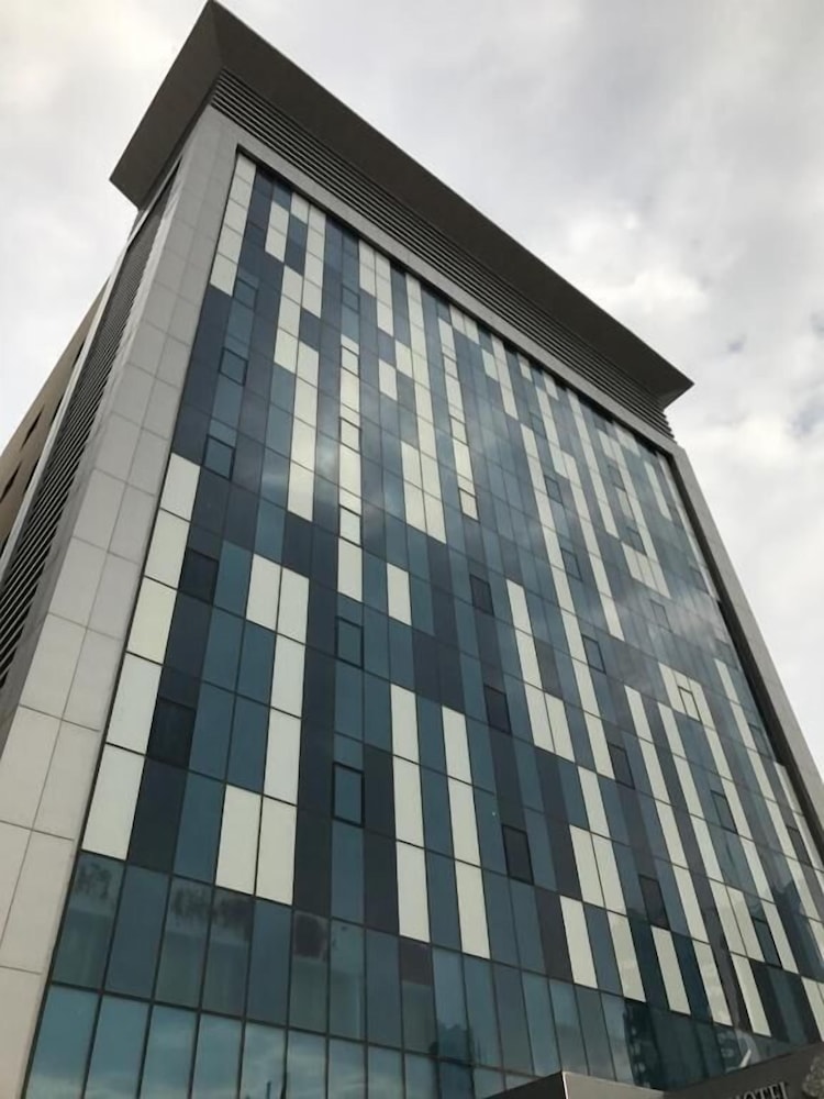 Ayan furnished units and Suites