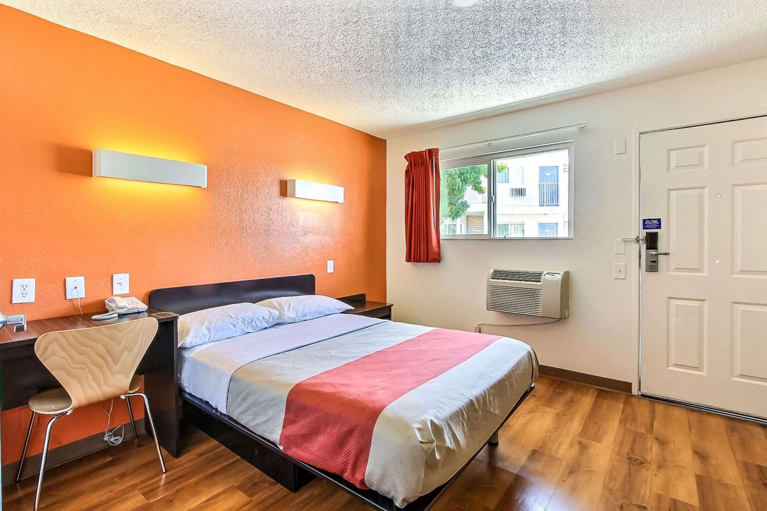 Hotel Motel6 San Jose, CA - Airport, USA, San Jose. Großes 117