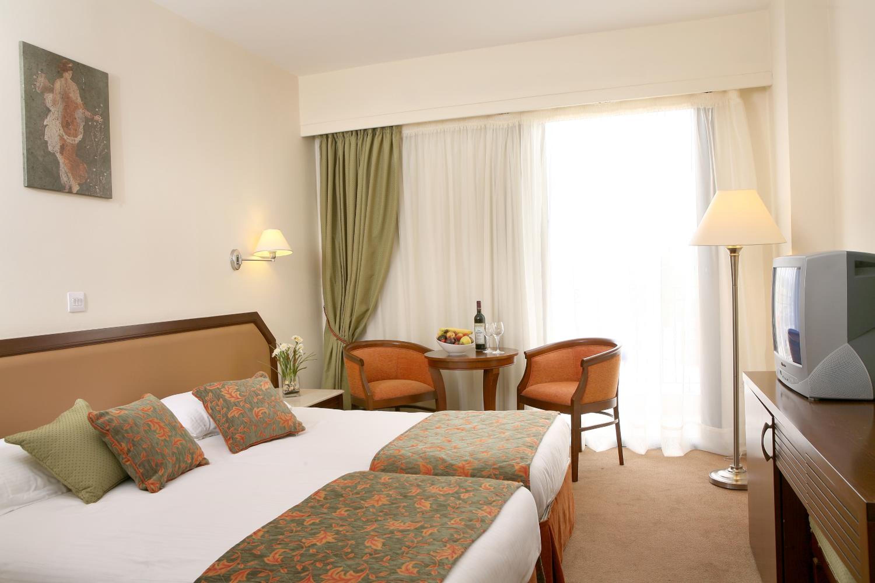 Hotel Aquamare Beach Hotel & Spa, Zypern, Paphos. Großes 300