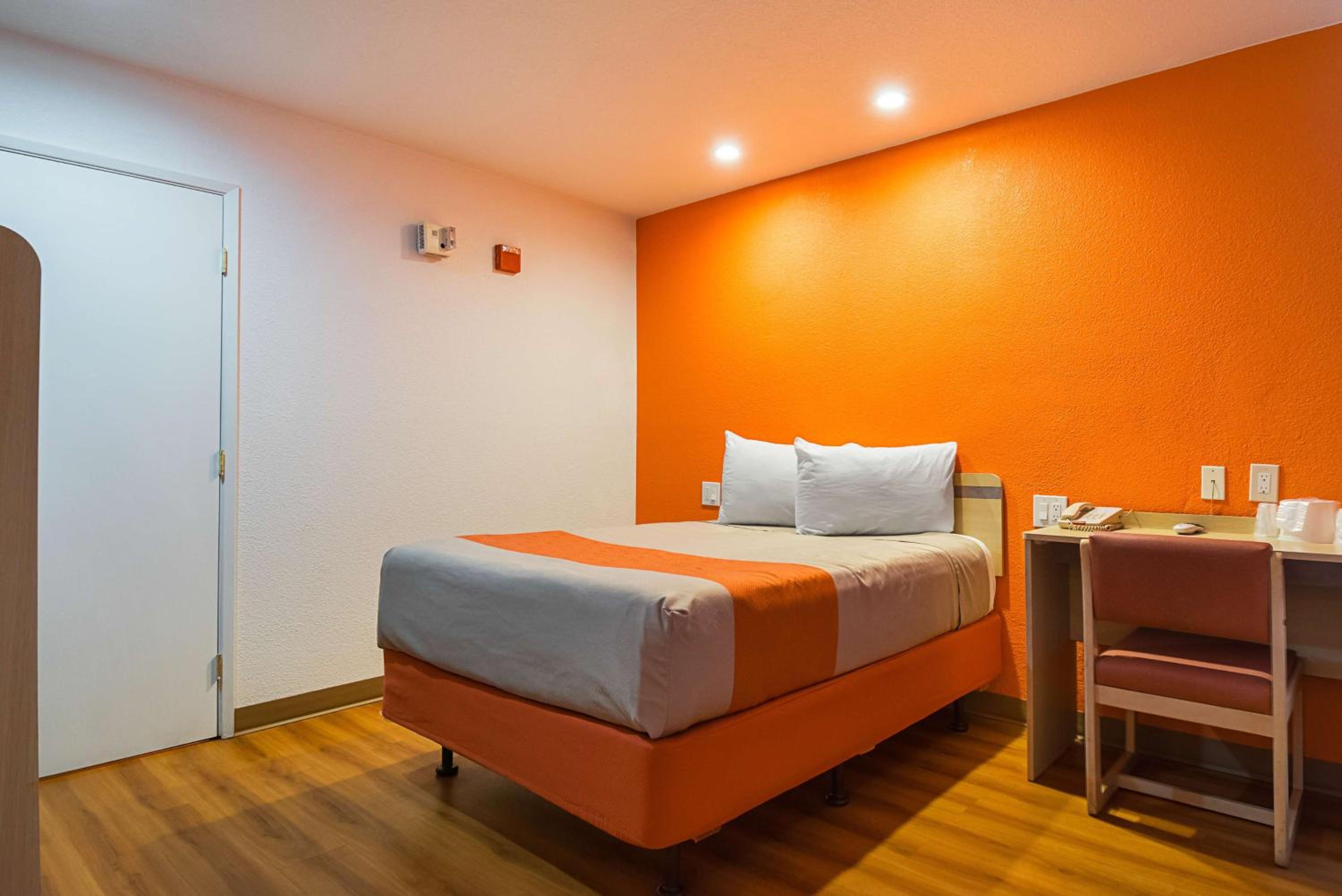 Hotel Motel6 Lost Hills, CA, USA, Lost Hills. Großes 109