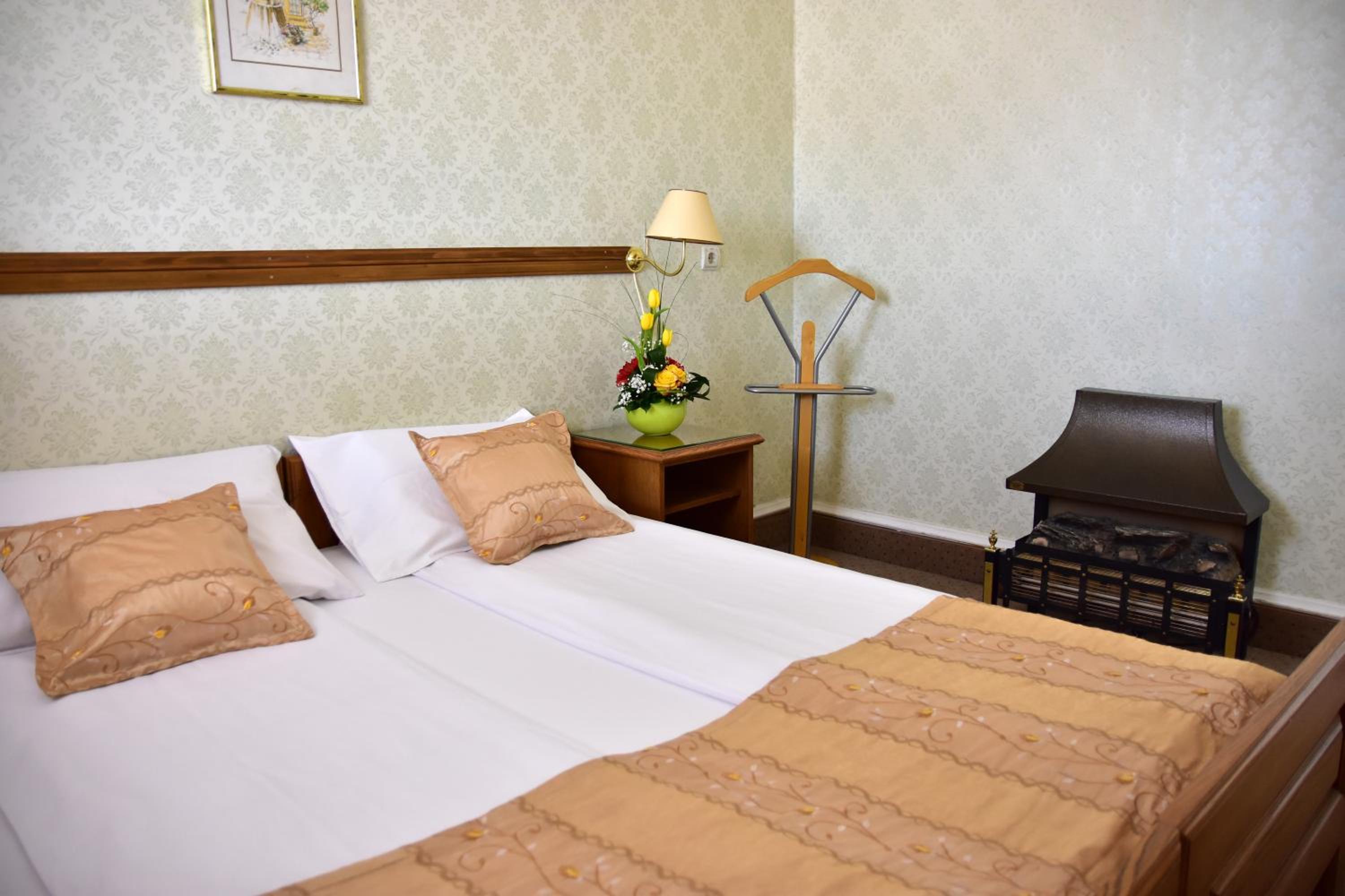 Hotel Garni Hotel Lav, Serbien, Belgrad. Großes 344