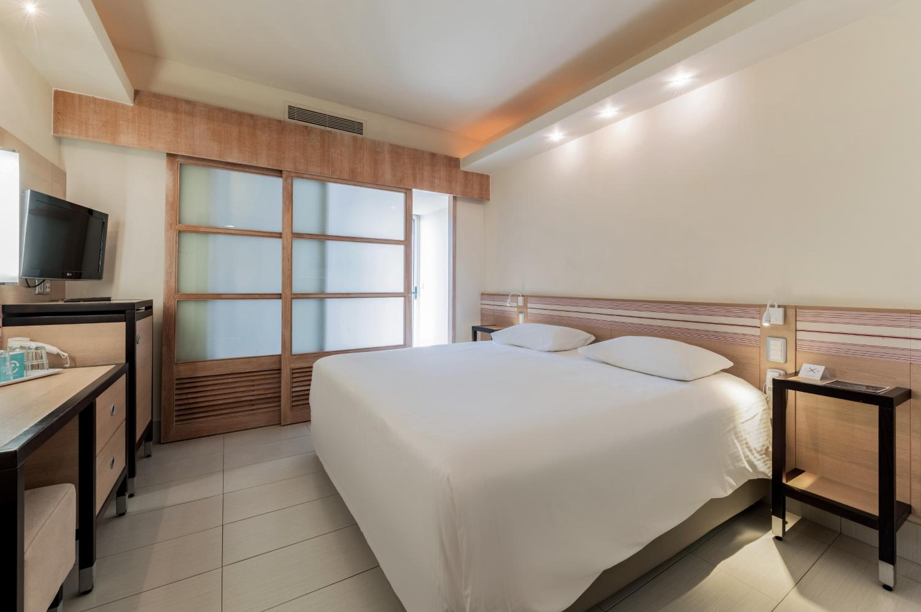 Hotel Esperides Beach Resort, Griechenland, Faliraki. Großes 487