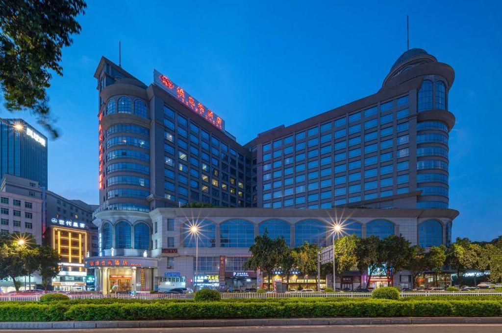 Vienna Hotel (Dongguan Houjie Jinzuo)