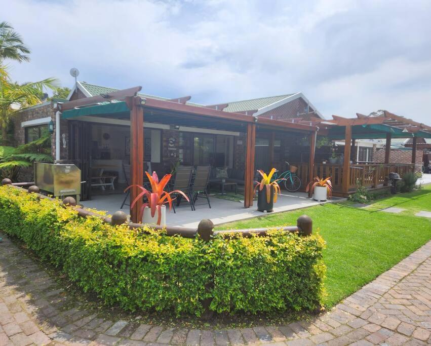 Protea Keurbooms River