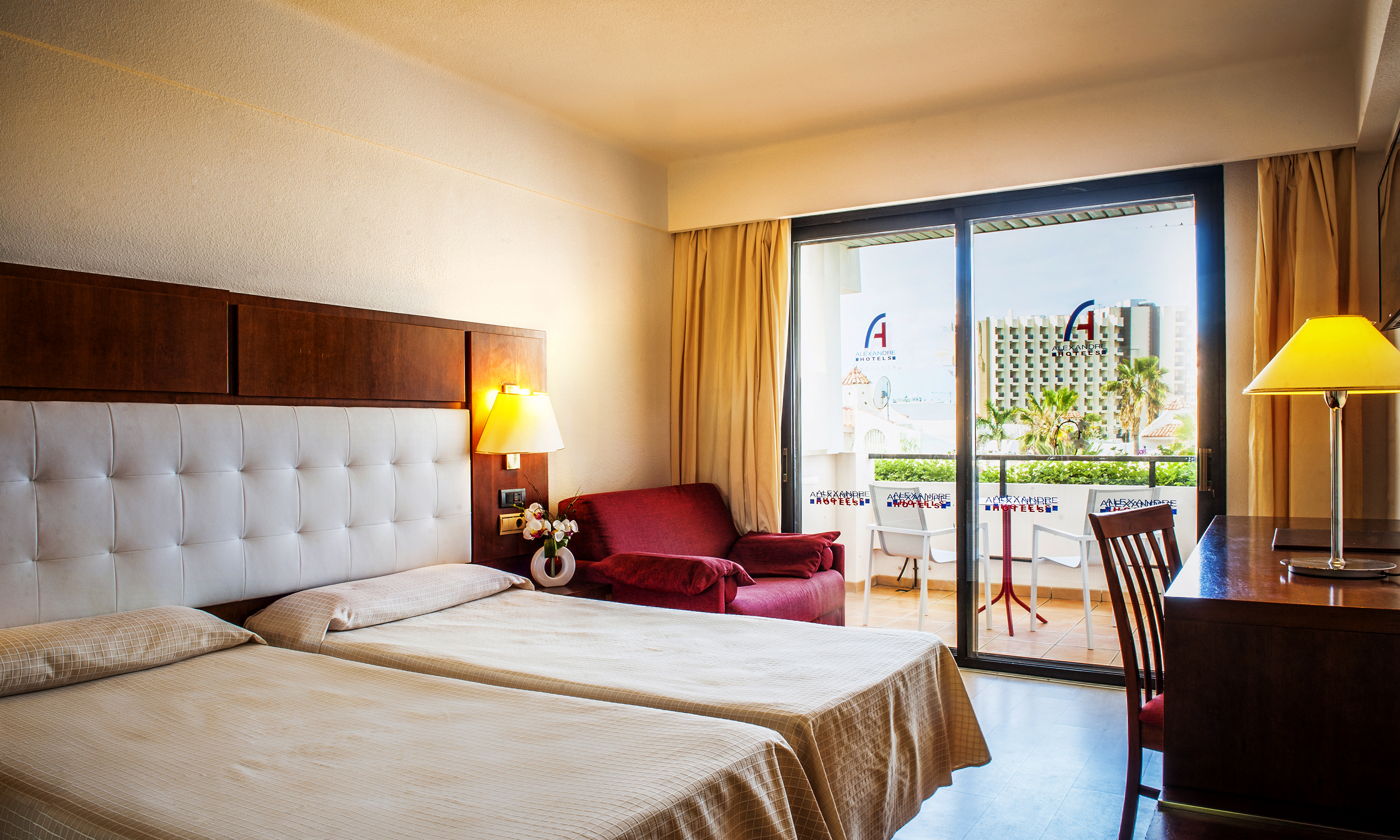 Hotel Alexandre Gala, Spanien, Playa de Las Américas. Großes 828