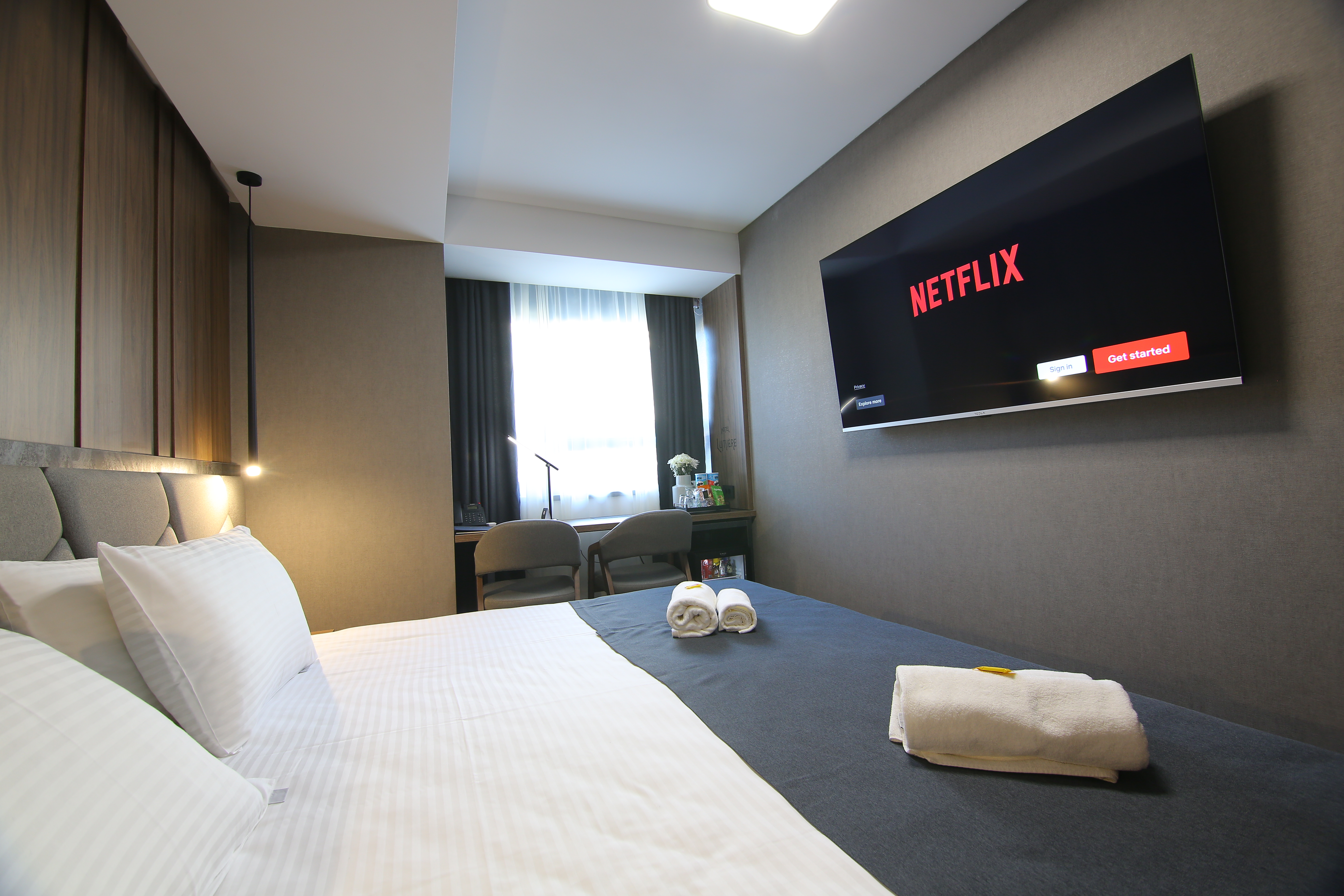 Hotel Lumiere, Serbien, Belgrad. Großes 147