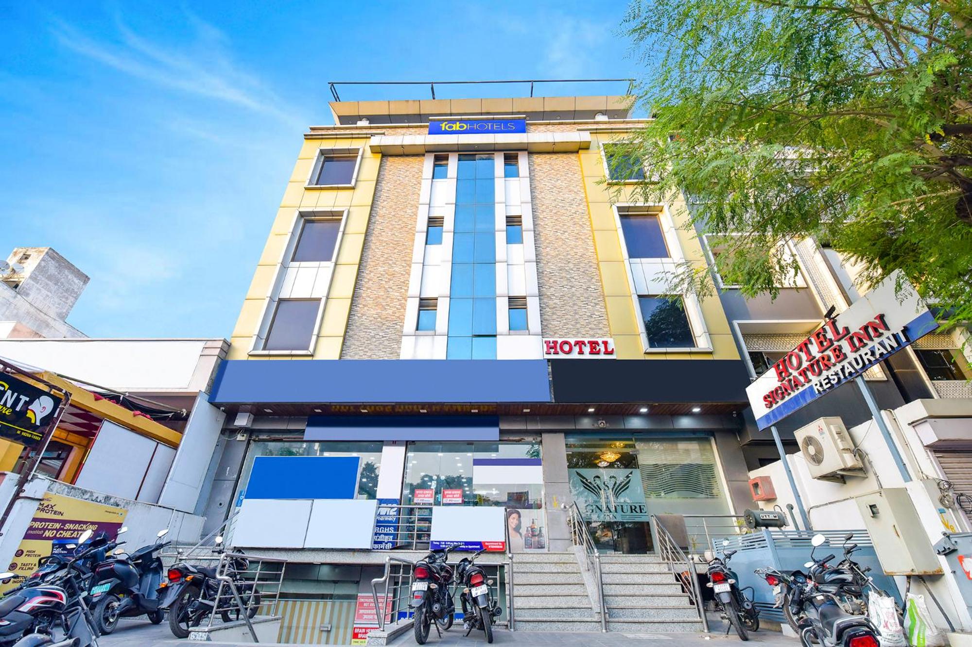 Edition O 30047 Signature Inn