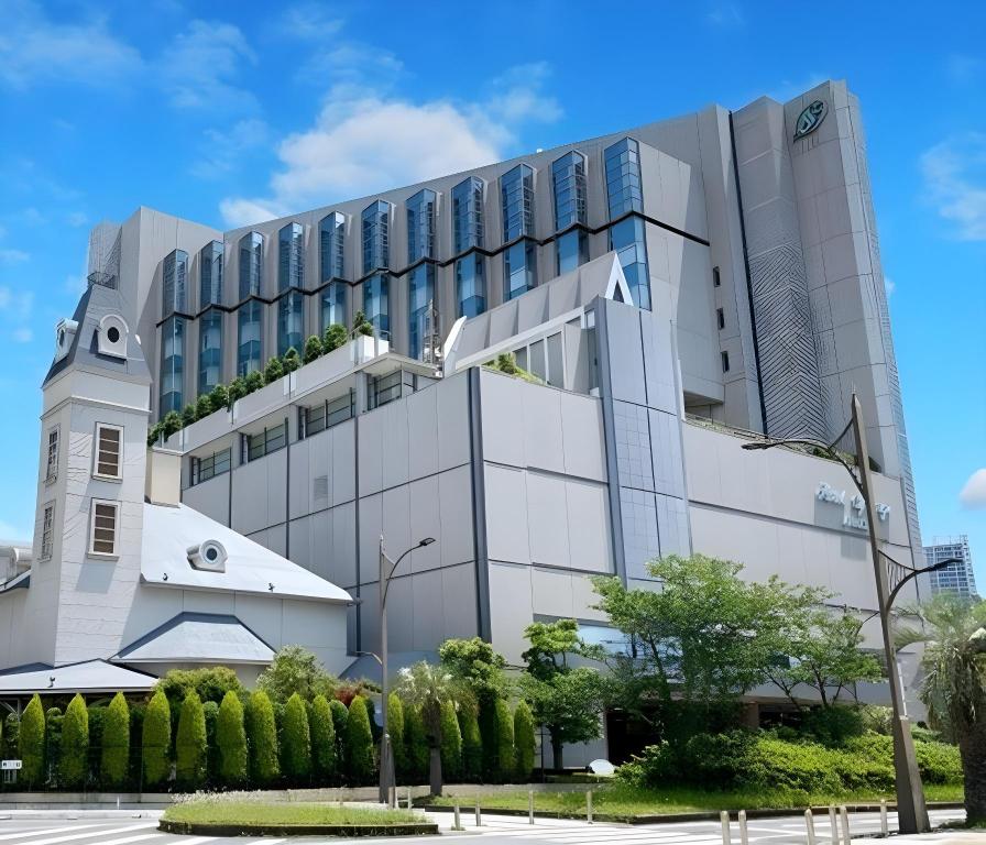 Hotel Springs Makuhari Premier