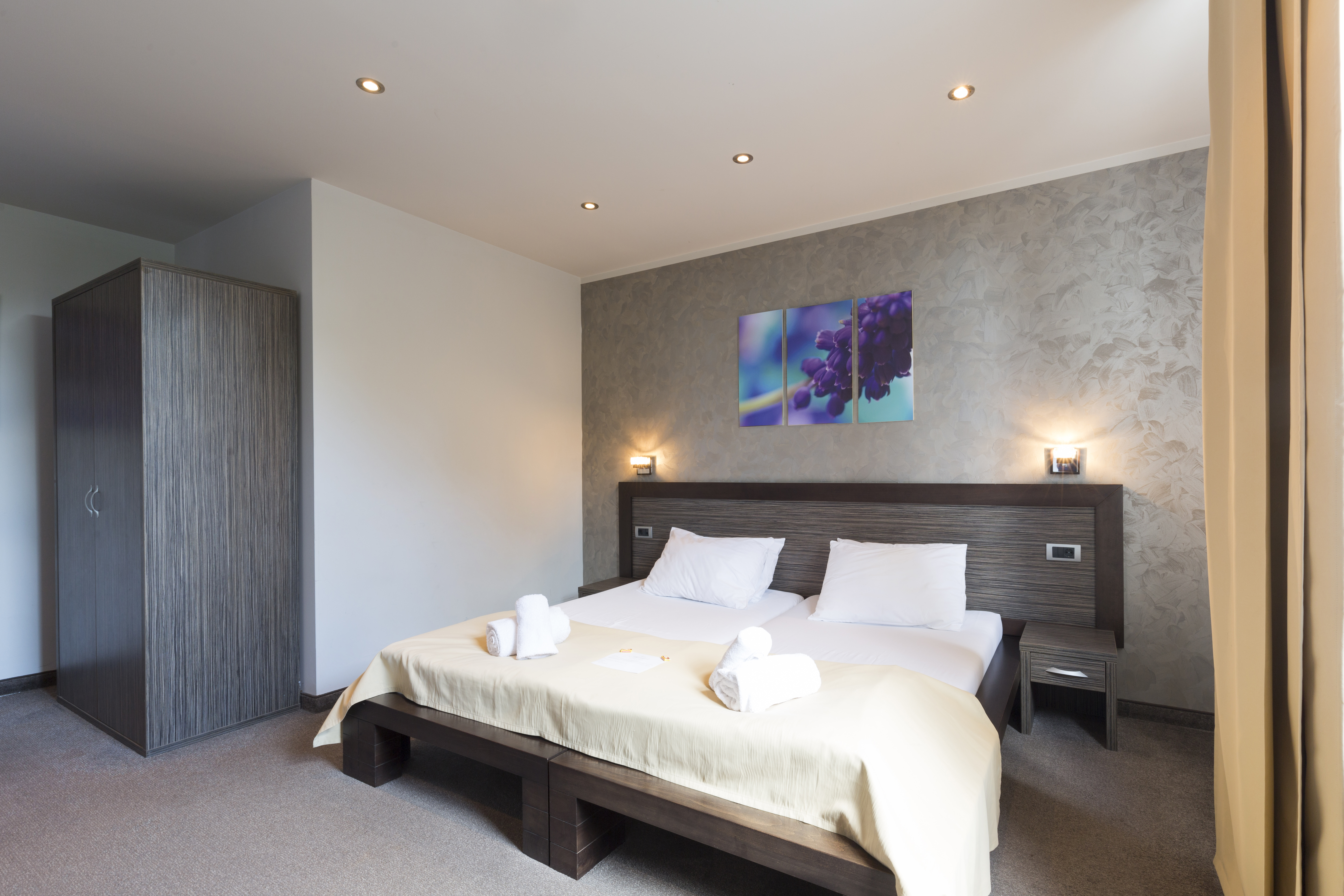 Hotel Villa Mystique Hotel, Serbien, Belgrad. Großes 627