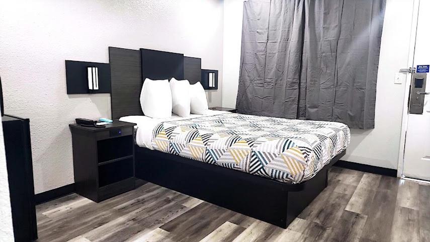 Hotel Motel6 Seattle, WA - South, USA, Seattle. Großes 169