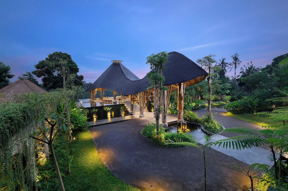 Akohara Buahan Village Retreat