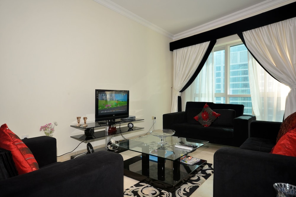 Faraway Homes - Marina Heights