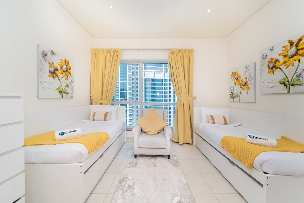 Faraway Homes - Marina Heights