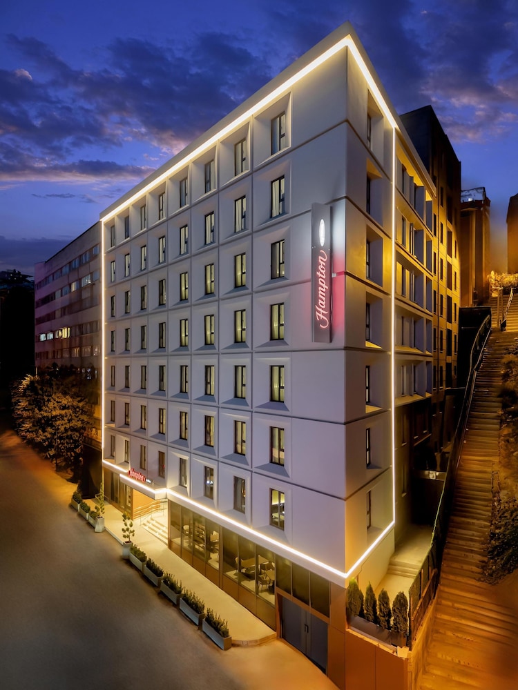 Hampton by Hilton Istanbul Sisli