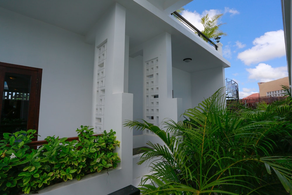 The Moon Residence and Spa