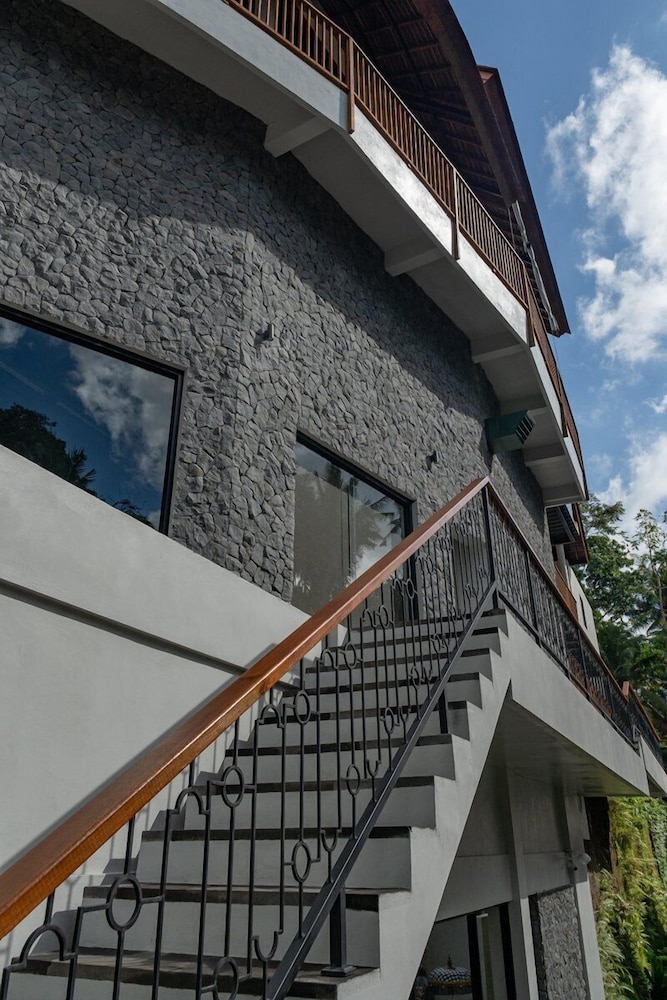 Adiwana Unagi Riverfront