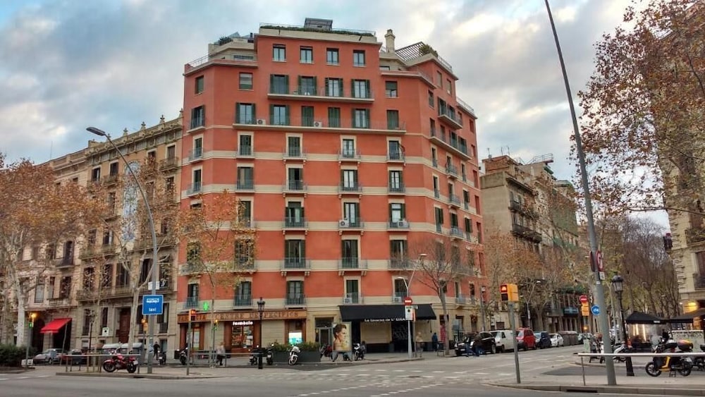 Barcelona Center Inn Hotel (x Hostal d Uxelles)