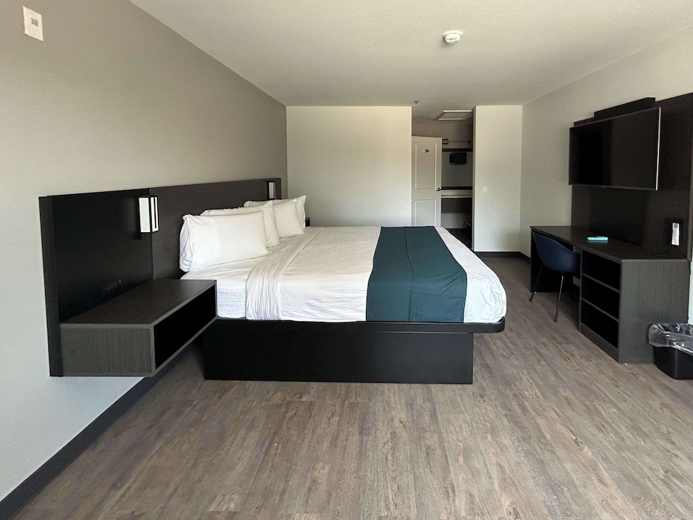 Hotel Motel6 Lake Elsinore, CA, USA, Lake Elsinore. Großes 49