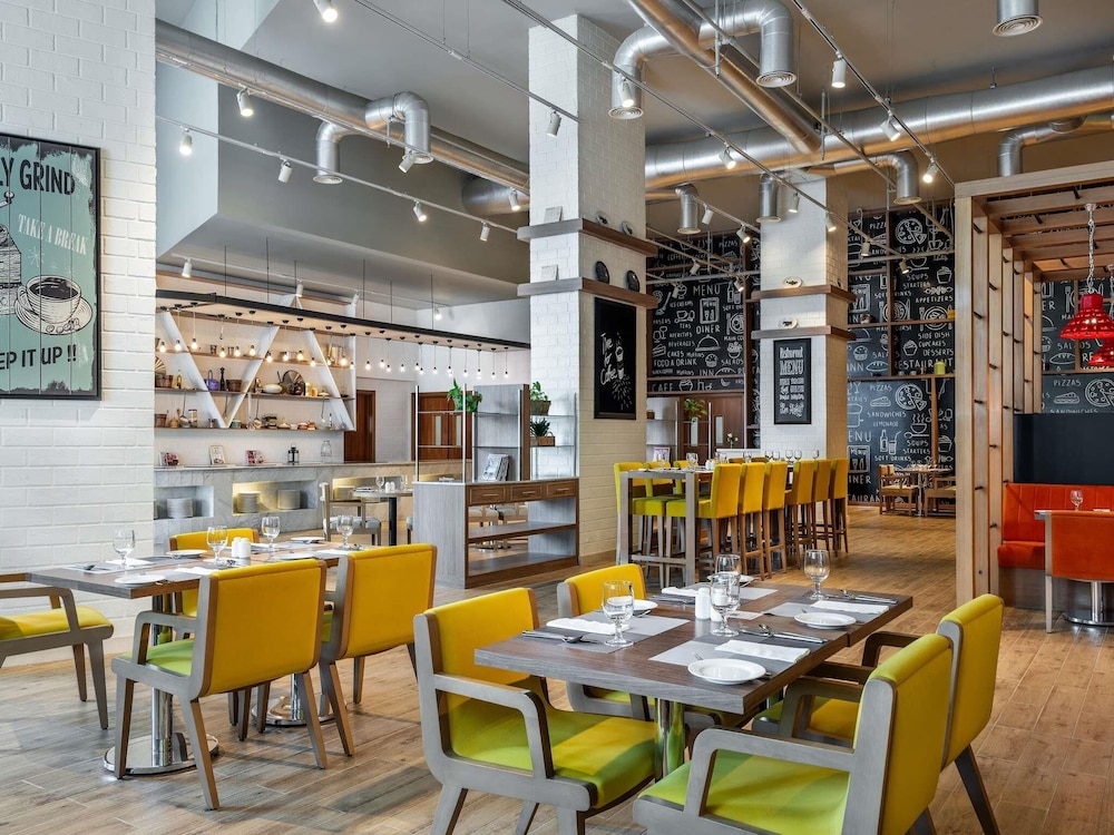 Hotel Ibis Styles Dragon Mart Dubai, Vereinigte Arabische Emirate, Dubai. Großes 174