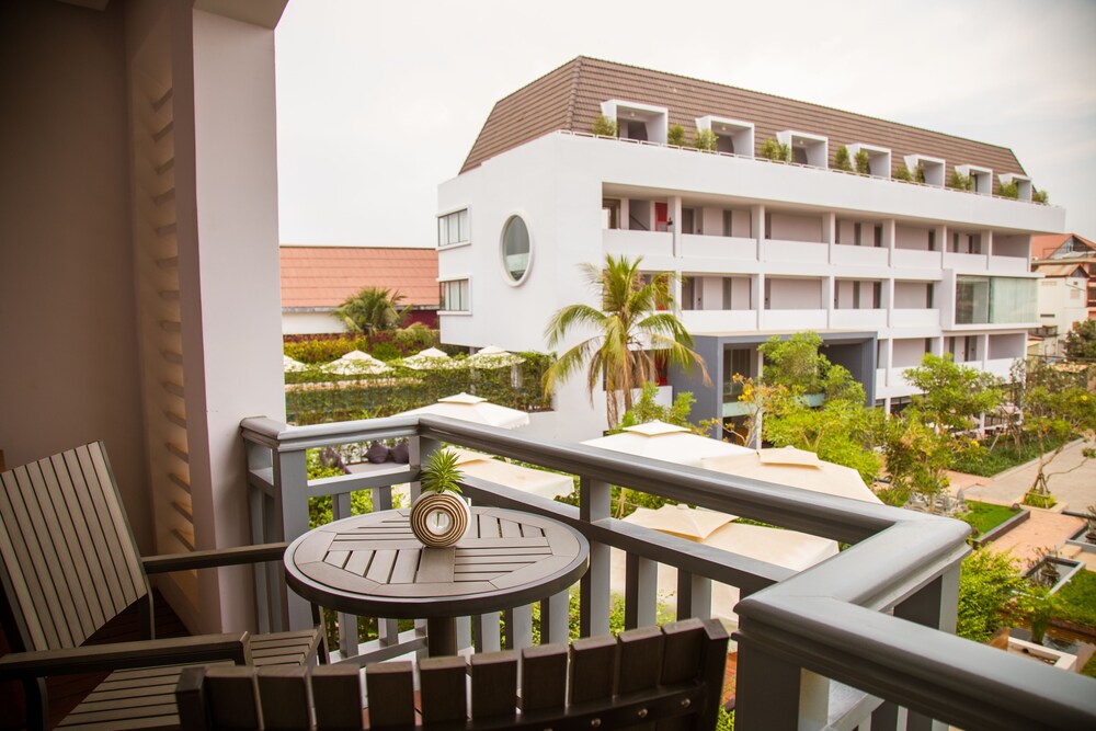 Damrei Angkor Hotel