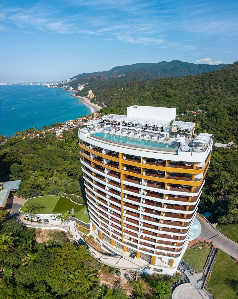 Hotel Mousai Puerto Vallarta