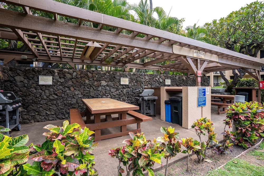 Kamaole Sands by Coldwell Banker Island Vacations