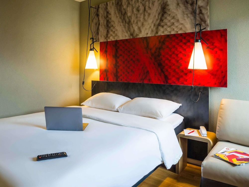 Hotel ibis Sion, Schweiz, Sion. Großes 111