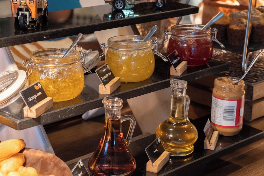 Hotel Movenpick Hotel Sukhumvit 15 Bangkok, Thailand, Bangkok. Großes 1154