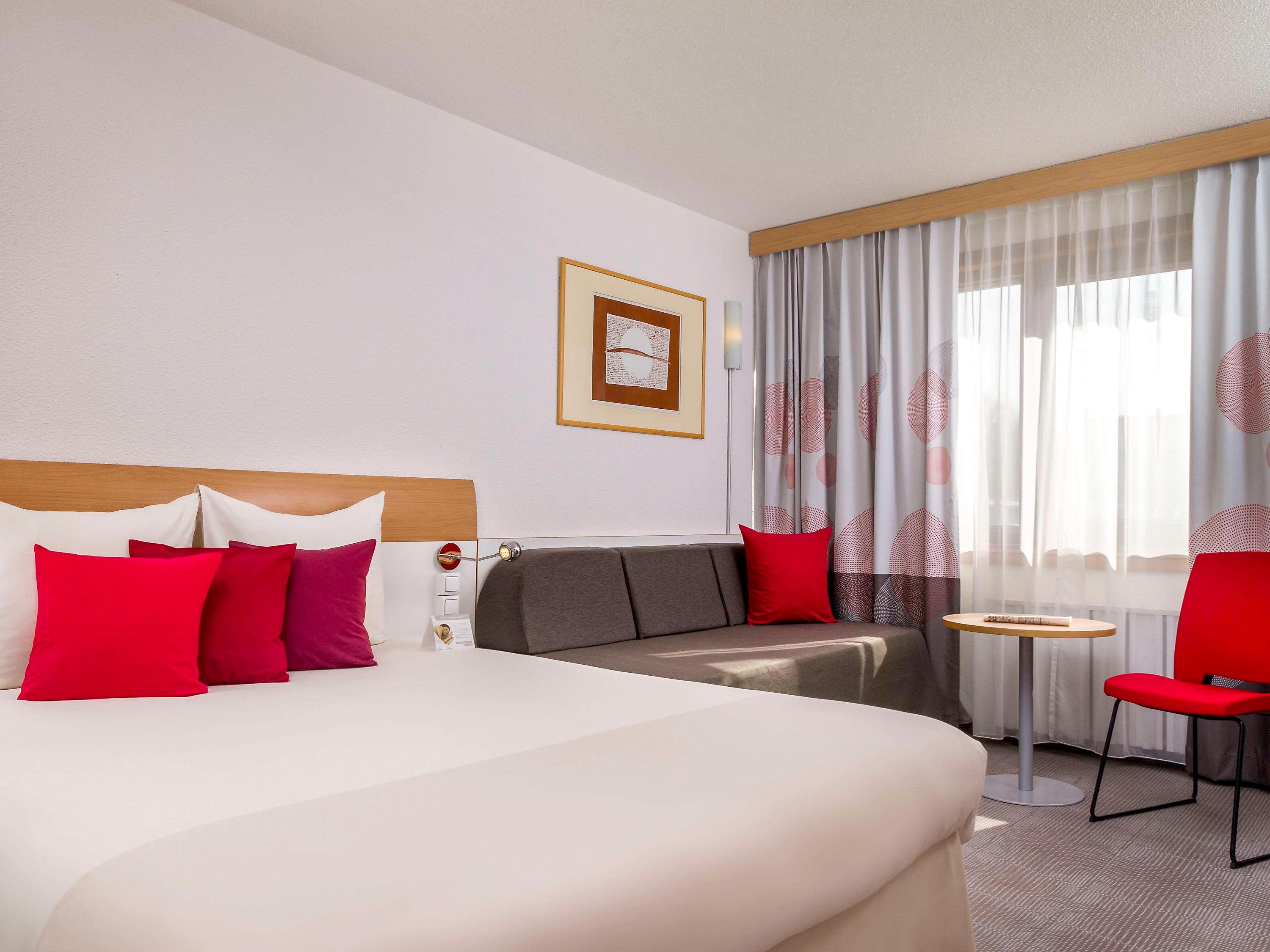 Hotel Novotel Warszawa Airport, Polen, Warschau. Großes 551