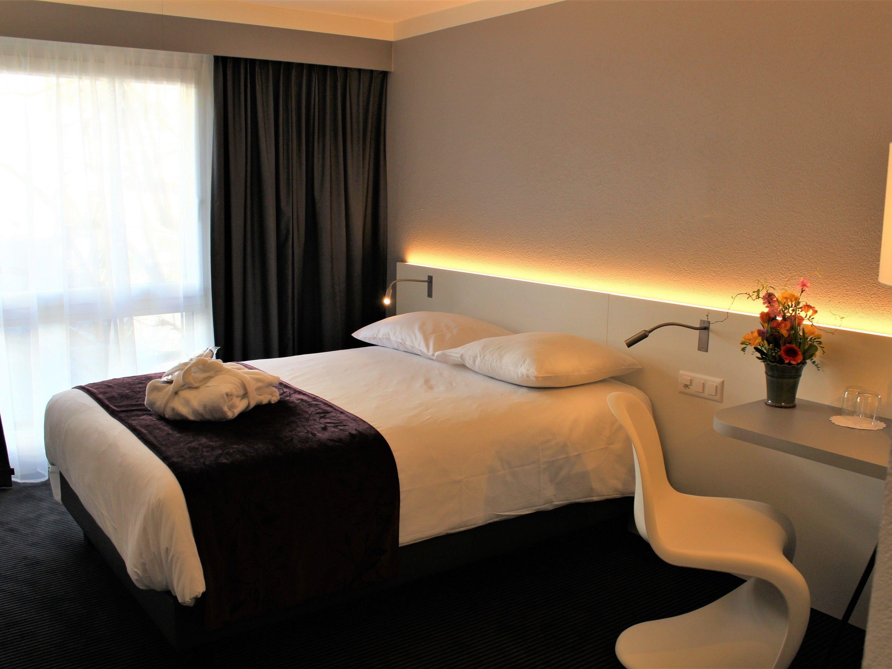 Hotel Mercure Plaza Biel, Schweiz, Biel/Bienne. Großes 321