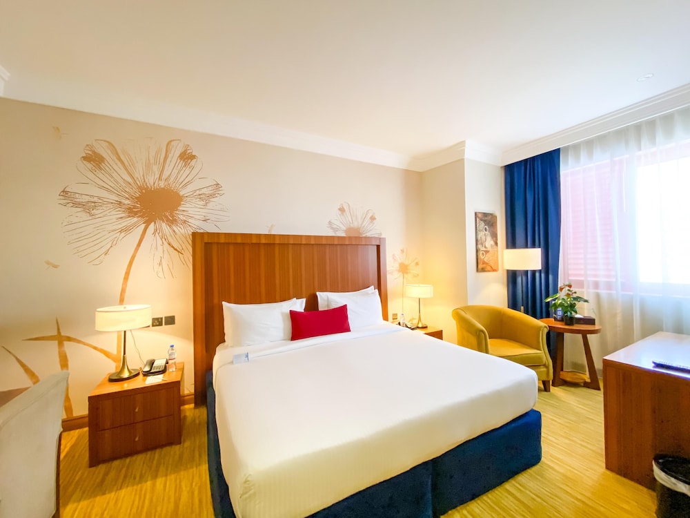 Hotel City Seasons Al Hamra Abu Dhabi, Vereinigte Arabische Emirate, Abu Dhabi. Großes 670