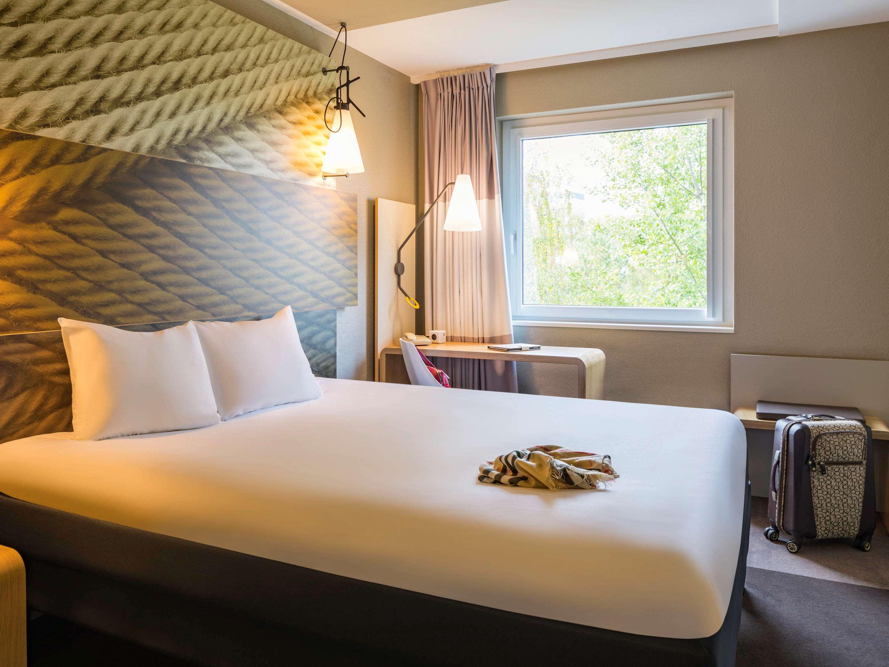 Hotel ibis Zurich Messe Airport, Schweiz, Zürich. Großes 941